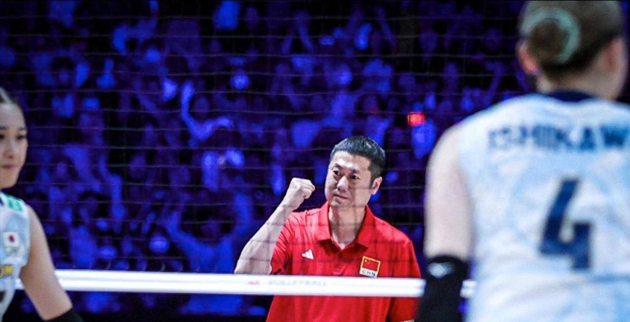 开云平台-马龙技术犯规送分，中国女排主帅怒摔战术板！的简单介绍