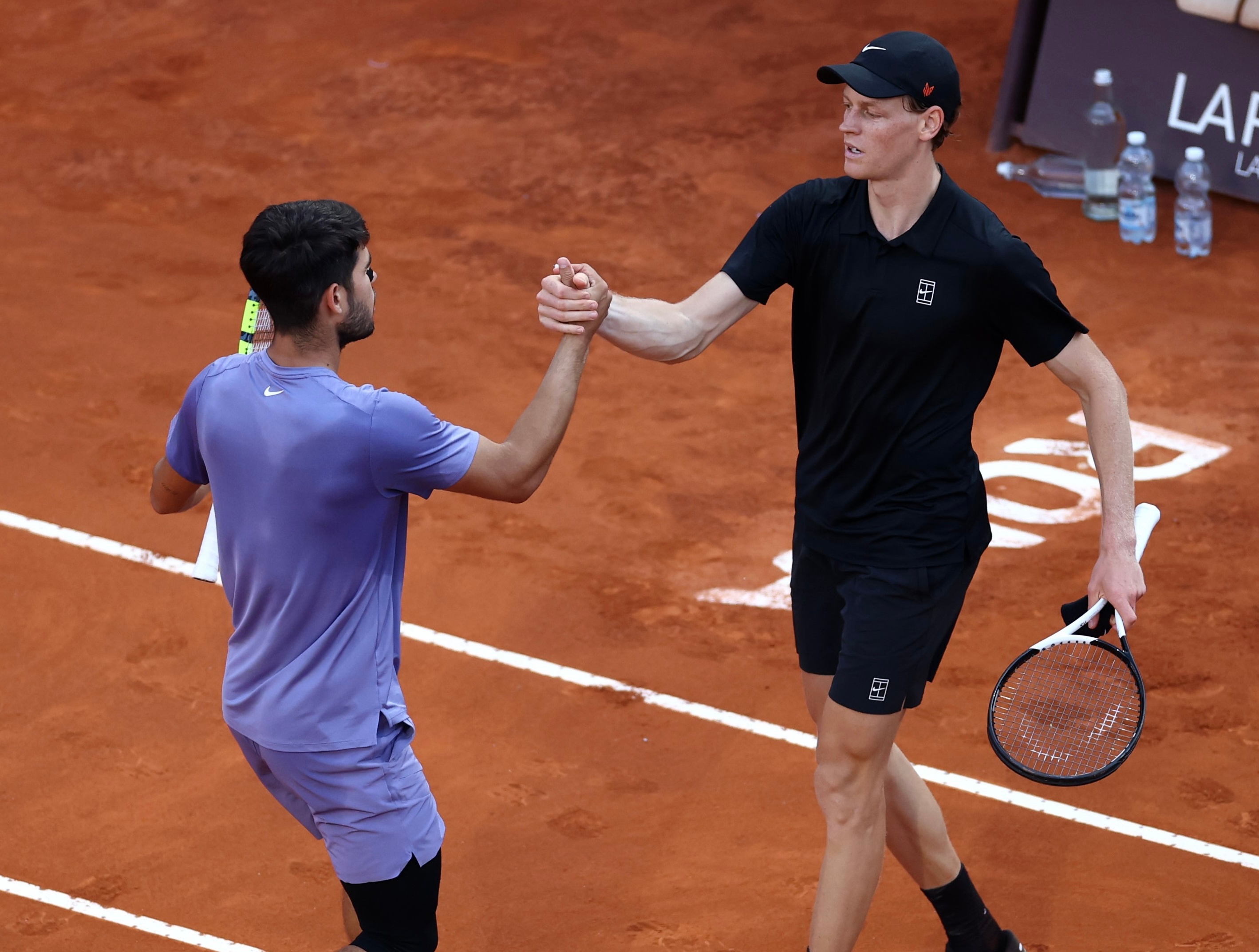 开云注册-包含法国队带队取胜！，阿扎伦卡重要时刻重要助攻赛场气氛高涨的词条